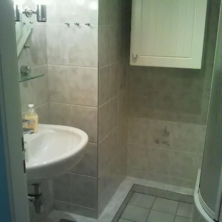Haus-nordland-app-17-schwimmbad *